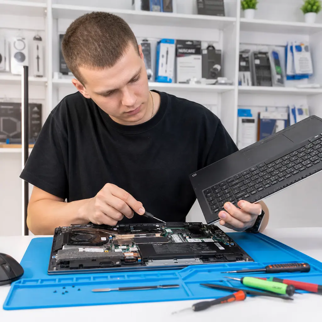 заменить клавиатуру на ноутбуке Acer в Чапаевске